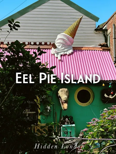  A Mysterious Hippie Haven Open Just 8 Days a Year