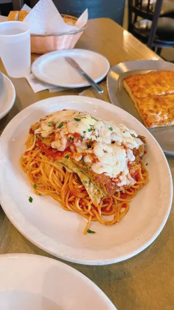 Affordable & Delicious Italian Restaurant in Chicago 🍝