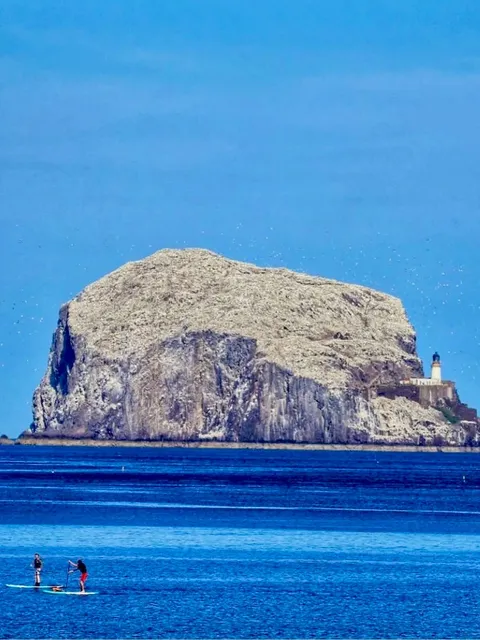 Discover the Breathtaking Sea Stacks! 🌊🏞️​​