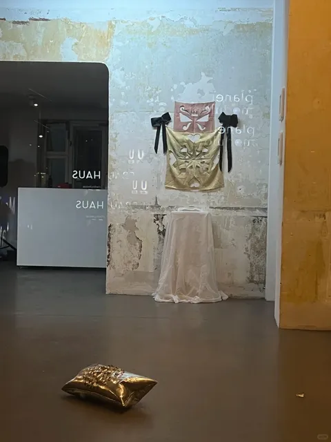 Berlin is just too artistic, and I'm completely smitten with it! ❗️