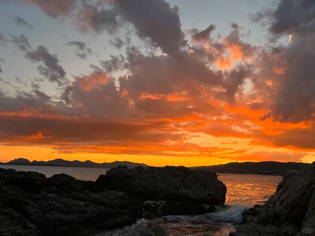 🇫🇷 Antibes: The Ultimate Lazy Day on the French Riviera