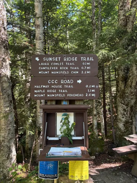 ⛰️ Mount Mansfield | Vermont’s Sky-High Weekend Escape! 🌄  