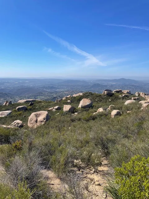 🏔️ Potato Chip Rock – Hidden Gem Guide! 🥔📸
