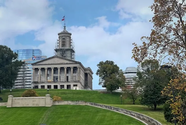 Tennessee State Capitol Stroll!