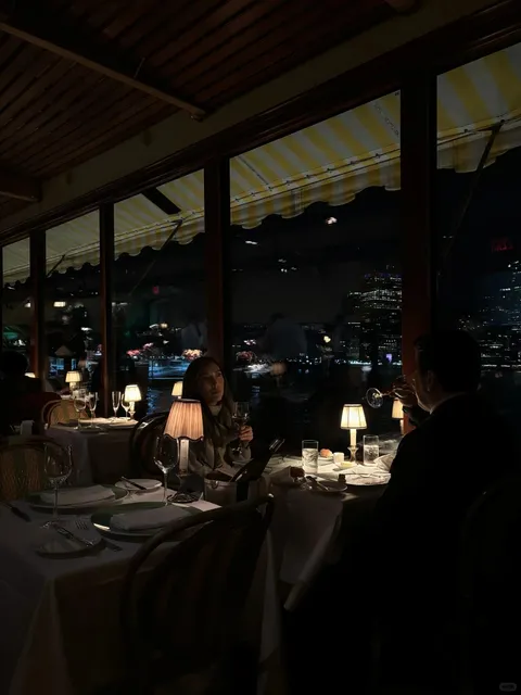 New York | Romance Materialized in This Moment 🌹