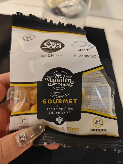 🇪🇸 Restaurant Review: Agua Sala - Authentic Spanish Flavors 🍽️✨