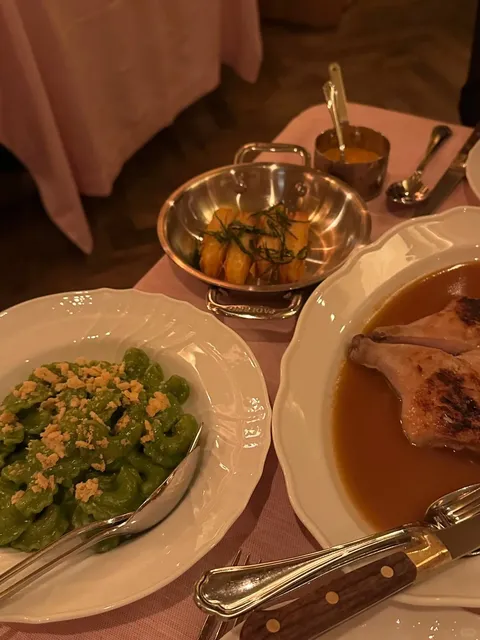 LA Pretty Food 🍴 | My Personal Dessert Heaven French Bistro 🥂