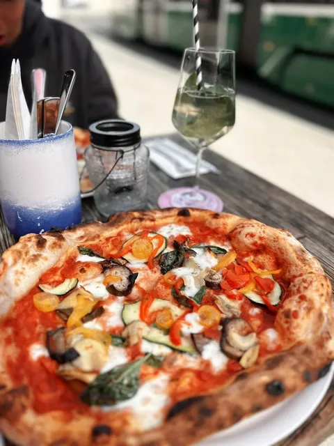 Switzerland📍The Best Pizza in Basel