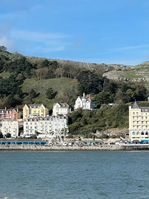 🇬🇧 Llandudno Day Trip from Manchester | Wales' Hidden Gem! 🌊🏔️