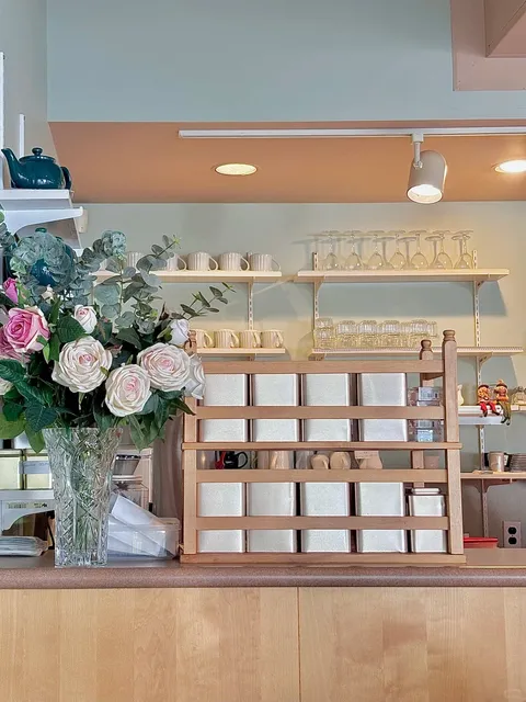 🇨🇦 Victoria's Afternoon Tea Heaven | Must-Book Spot! ☕️🍰