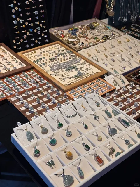 🌟 My Weekend Market Adventure: Silverlake Flea is Absolutely AMAZING!