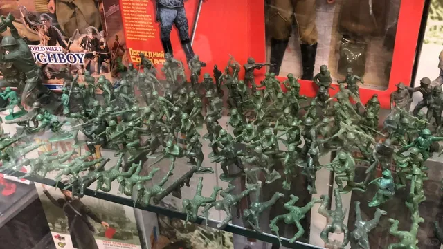 🇺🇸 Travel Diary: The World’s Largest Toy Museum in Branson, USA 🧸🕰