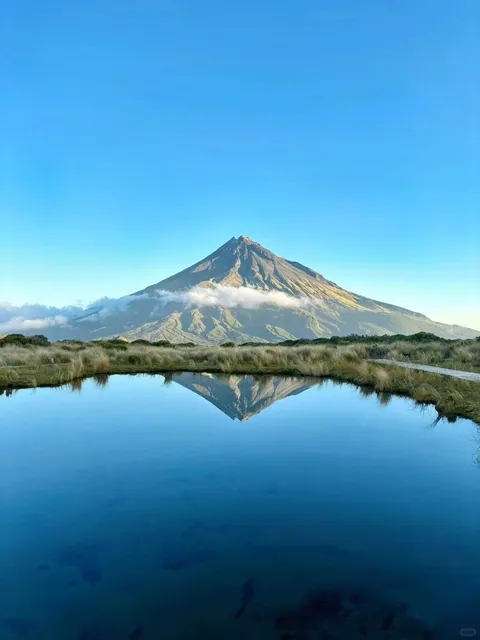 🏔️ New Plymouth: 2-Day Chill Itinerary Under NZ’s "Fuji"