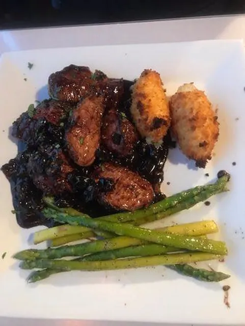 Bring Cash – But It's Worth the Visit! 💵