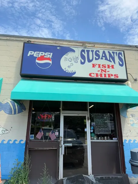 Highly Recommended: Portland, Maine Lobster Roll