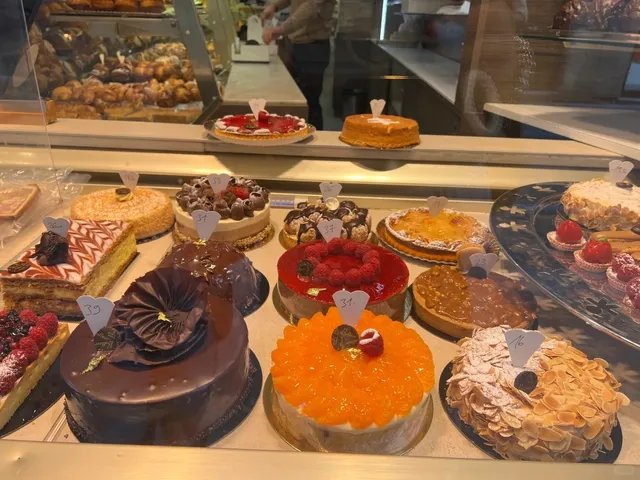 A Perfect Day Trip to Metz from Kaiserslautern 🇫🇷🚗