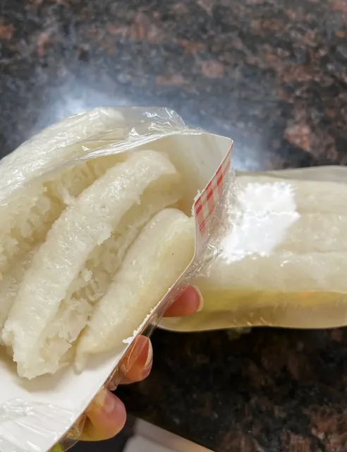 Weihong: St. Louis’ Best Spot for Chinese Dim Sum & Roast Meats