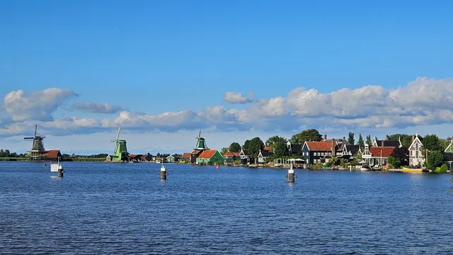 🇳🇱 Zaanse Schans Windmill Village Guide | Transport & Travel Tips