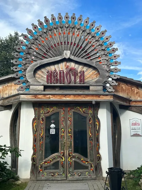 🇫🇯 Presidential Palace in Suva: A Must-Do Photo Op! 📸