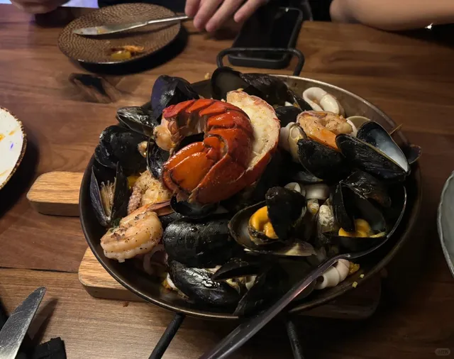 🌟 A Bite of Columbus: My Year in Delicious Bites