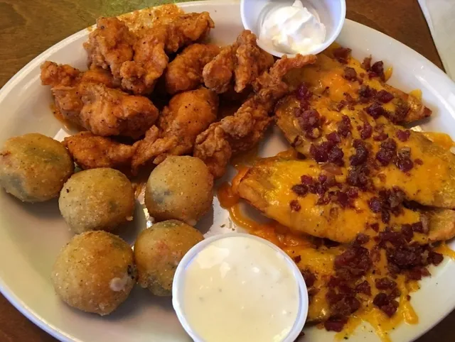 Texas Roadhouse: A Cozy Restaurant