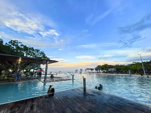 Cairns Dining Guide: A Foodie's Honest Review 🍽️✨