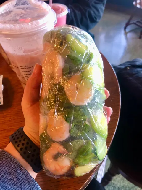 Madison｜Fresh Cool Drinks – Huge & Affordable Vietnamese Rolls!