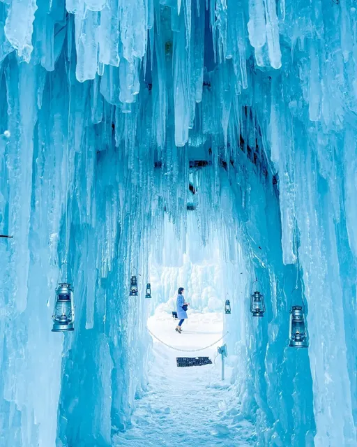 ❄️A Must - Visit in Hokkaido in Winter: Lake Shikotsu Ice Festival (1)