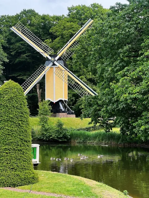 🇳🇱 Step Back in Time at Arnhem's Open-Air Museum!