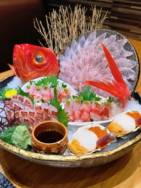 🇨🇦 ​​Kyabia: Richmond's Hidden Sushi Gem!​​ 🍣✨