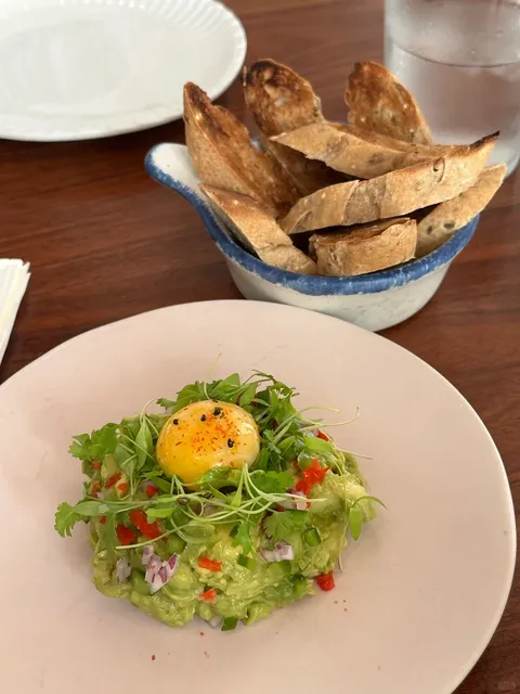 DMV Must-Visit Spot: Unconventional Diner 🍽️✨  