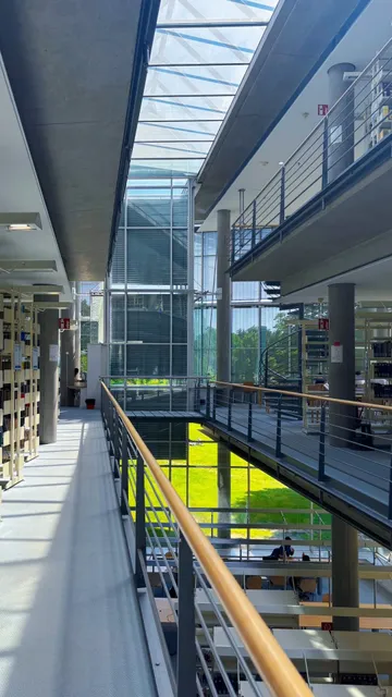 🇩🇪 Exploring Göttingen University's Central Library (SUB)