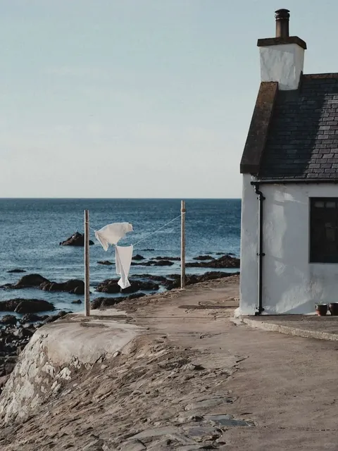 ​​🇬🇧 Crovie: The Cliffside Ghost Village That'll Steal Your Heart 🌊