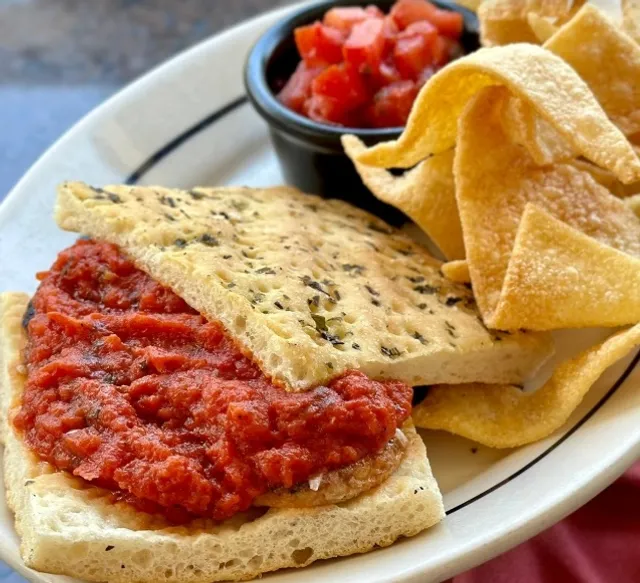 A Delightful Surprise at a Tampa Italian Café!