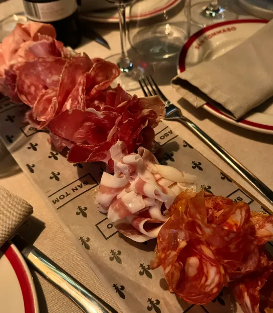 Valentine's | Italian food with a great atmosphere