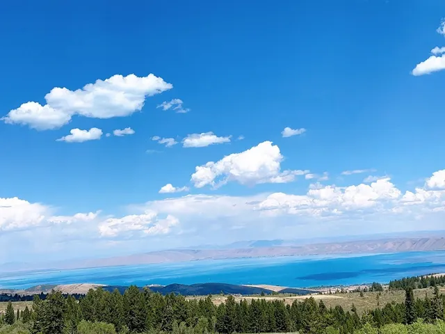 📍The Lake That Feels Like the Sea – Bear Lake Idaho/Utah 💙