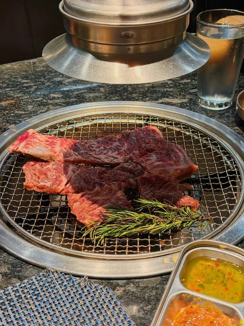 Head Straight to This Korean BBQ & Seafood Spot in NJ 🍖