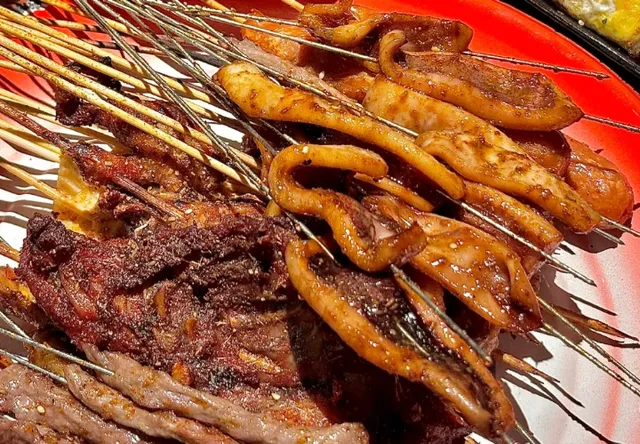 Vancouver folks really keep their lips sealed 🤐 