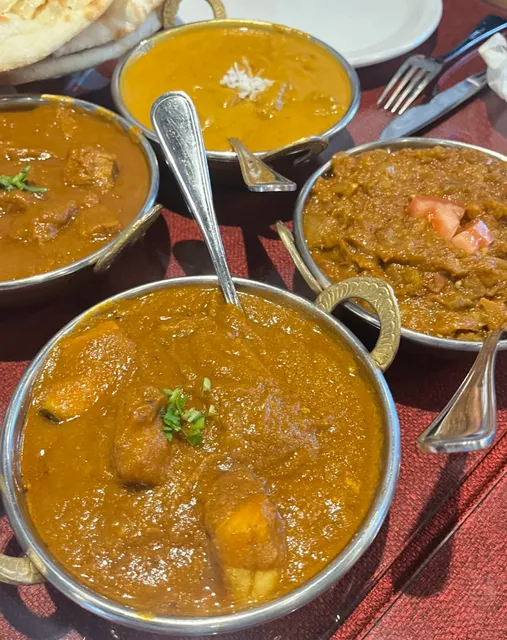Calgary's Hidden Gem | Spices Indian Restaurant 🌶️