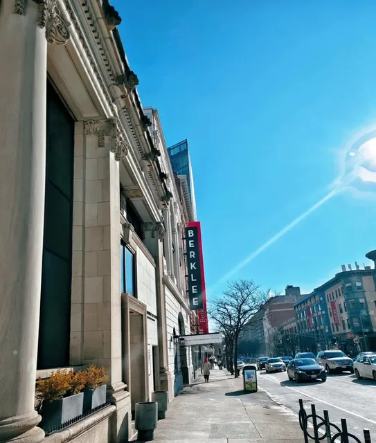 Berklee College of Music – Home of Grammy Winners 🎵🏆