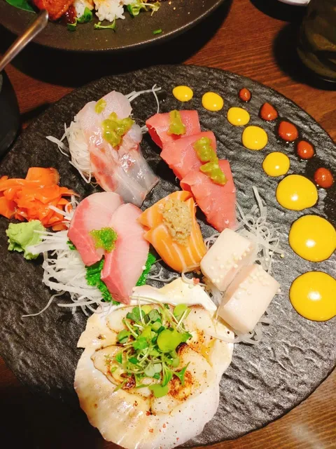 Cincinnati Food Guide 😍 Late-Night Eats Near the Tennis Courts 