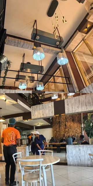 Big Flavors, Small Prices: Must-Try Eats in Ethiopia!