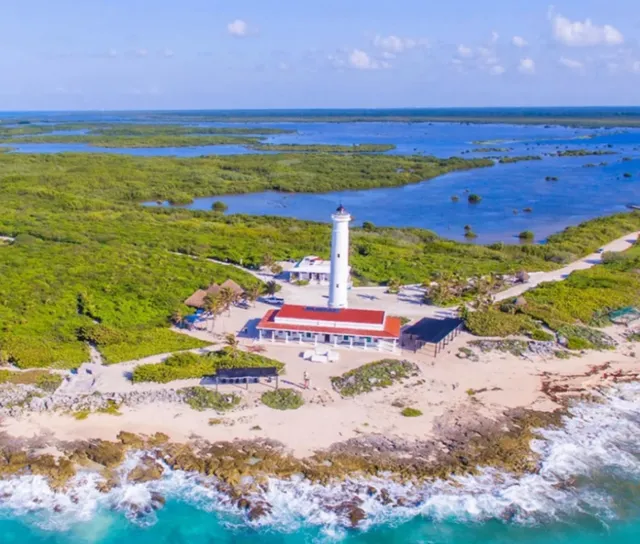 Isla Mujeres: The Secret Star of Cancun You've Been Missing! 🌊✨