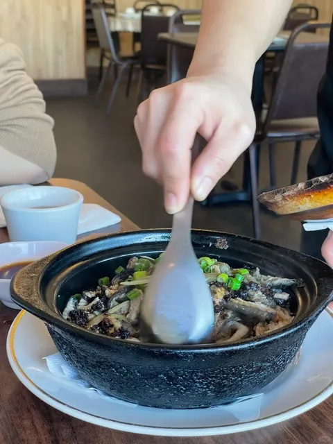 ✨ Seattle Foodie Find | YumYumCafe | Rice Pot with Rice Eels  