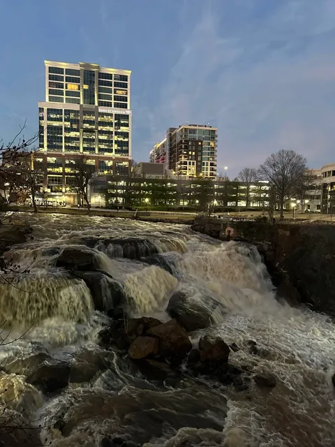 SC Greenville | "House of Cards" Big Peach 🍑 Valentine’s Day Vibes