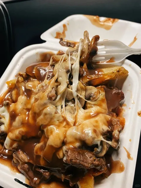 Midnight Snacks in Halifax You Can’t Miss!