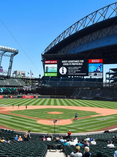 Seattle Guide: T-Mobile Park