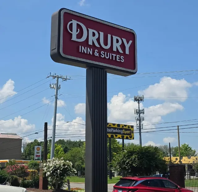 Solid Airport Hotel 🛫🏨