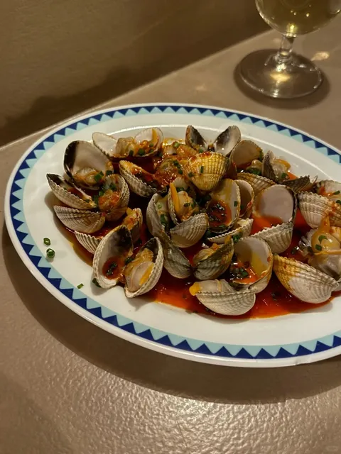 Paris Seafood Bistro Clamato