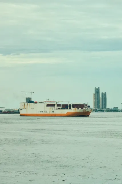 🌟 Discover Lagos, Nigeria's Vibrant Capital! 🌟